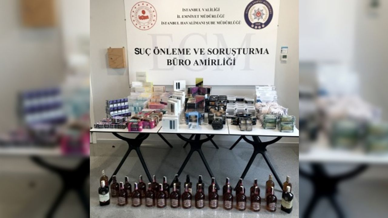 İstanbul Havalimanı'nda kaçak içki ve tütün ele geçirildi