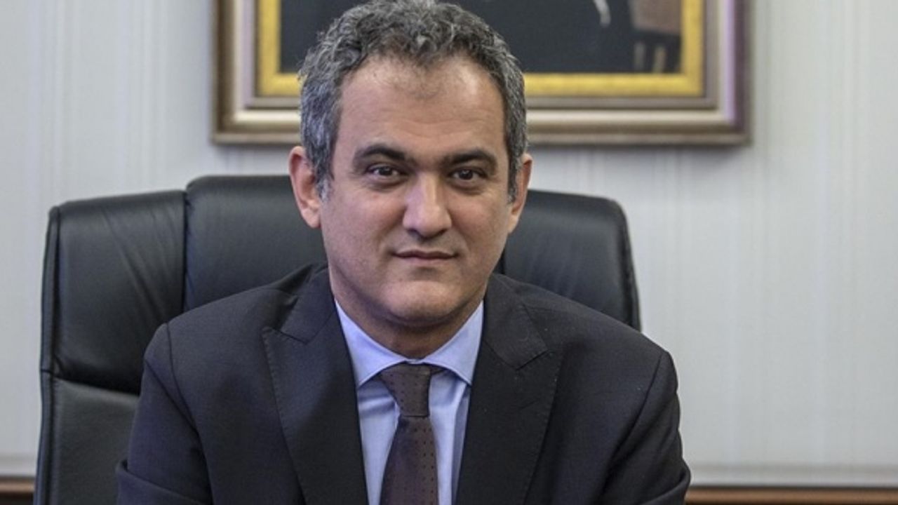 Bakan Özer: Eğitim, çocuklarımızın en temel ihtiyaçlarından birisi. Daha fazla ertelenemeyecek kadar mühim bu sürece dair gereken tüm hazırlıklar yapıldı, tüm tedbirler alındı