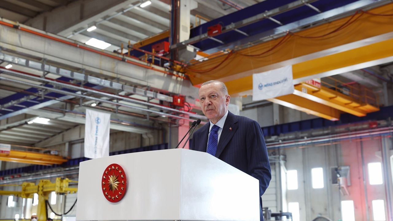 Erdoğan: Şiddetli hava olayları, son dönemde yaşadığımız yangın, sel, müsilaj gibi afetler ülkemizi nasıl bir tehlikenin beklediğini açıkça gösteriyor