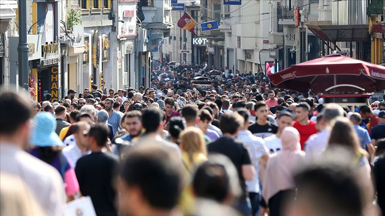 İşten çıkarma yasağının olduğu ilk 6 ayda 564 bin kişi işini kaybetti