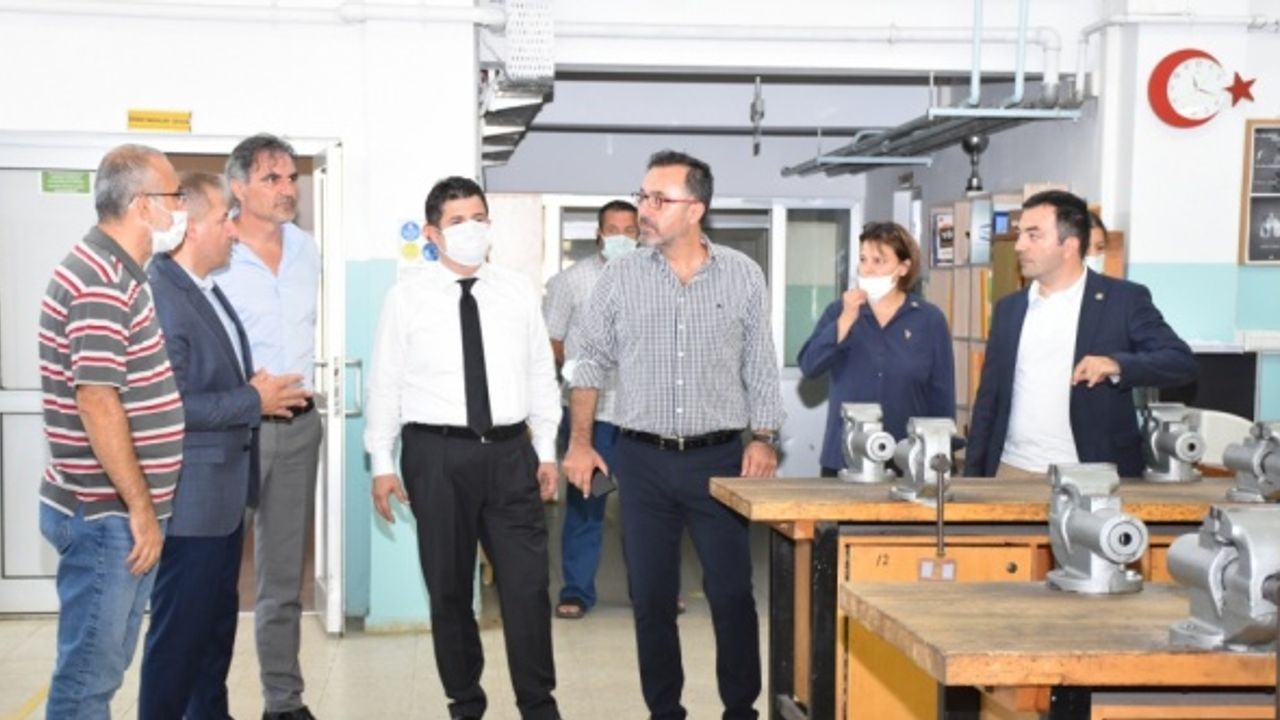 Yalova'da iş garantili meslek lisesinde inceleme yapıldı
