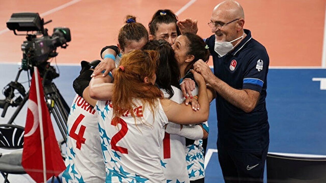 Cumhurbaşkanı Erdoğan'dan Paralimpik Oyunları şampiyonu Golbol Kadın Milli Takımı'na tebrik telefonu