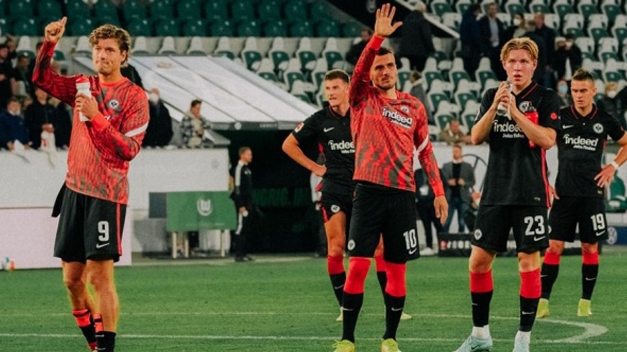 Eintracht Frankfurt, Wolfsburg deplasmanından 1 puanla döndü