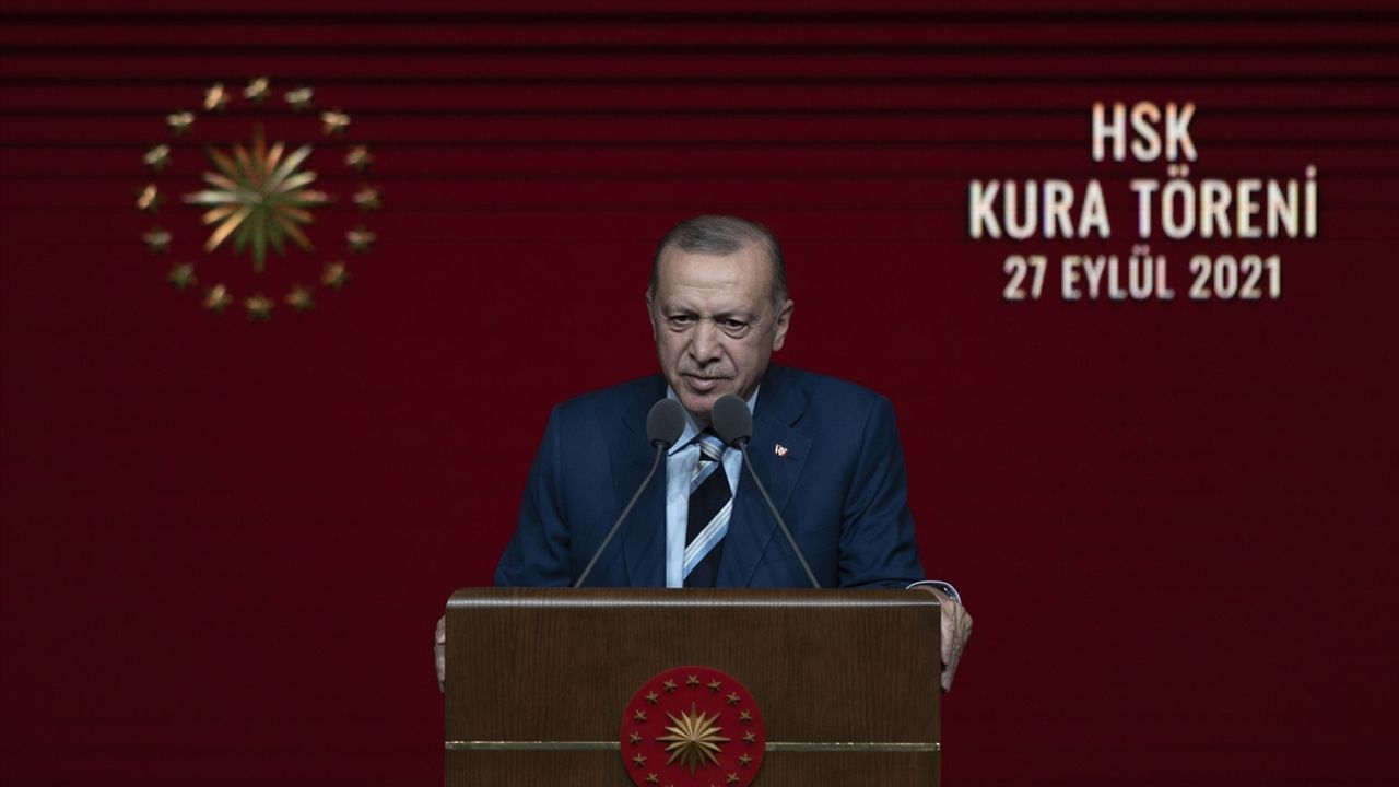 Erdoğan hâkim ve cumhuriyet savcılarına böyle seslendi: Vicdanınızla kararlarınız arasına hiçbir gücün, hiçbir maddi değerin girmesine müsaade etmeyin