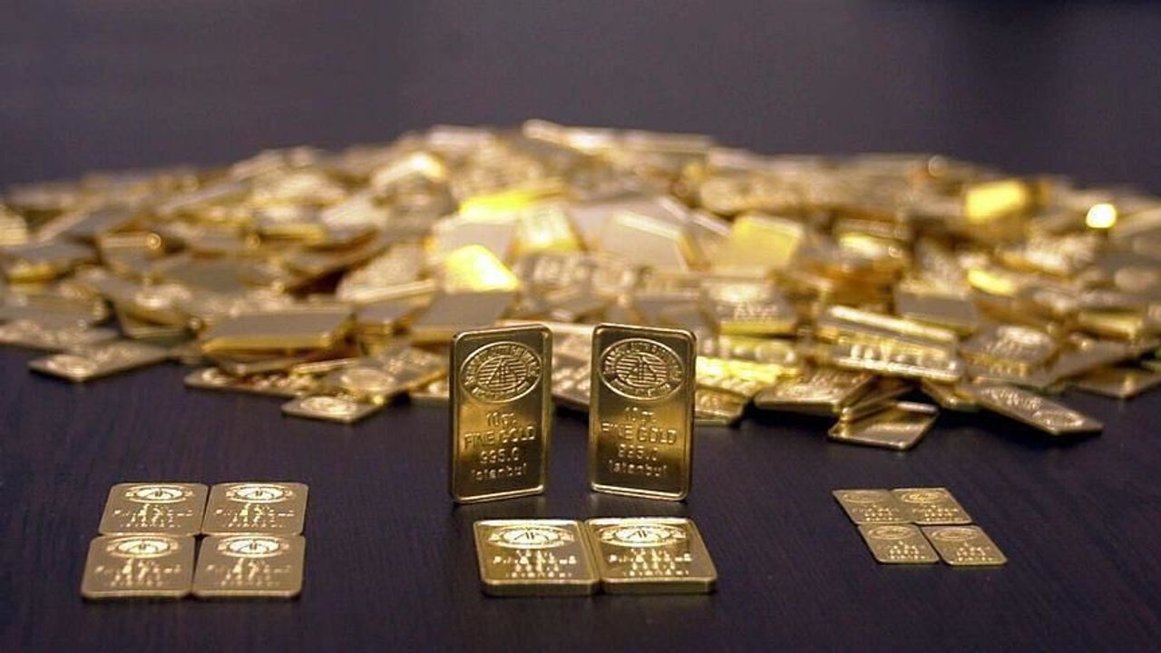 Gram altın güne 493 lira seviyesinden başladı; çeyrek 805 TL