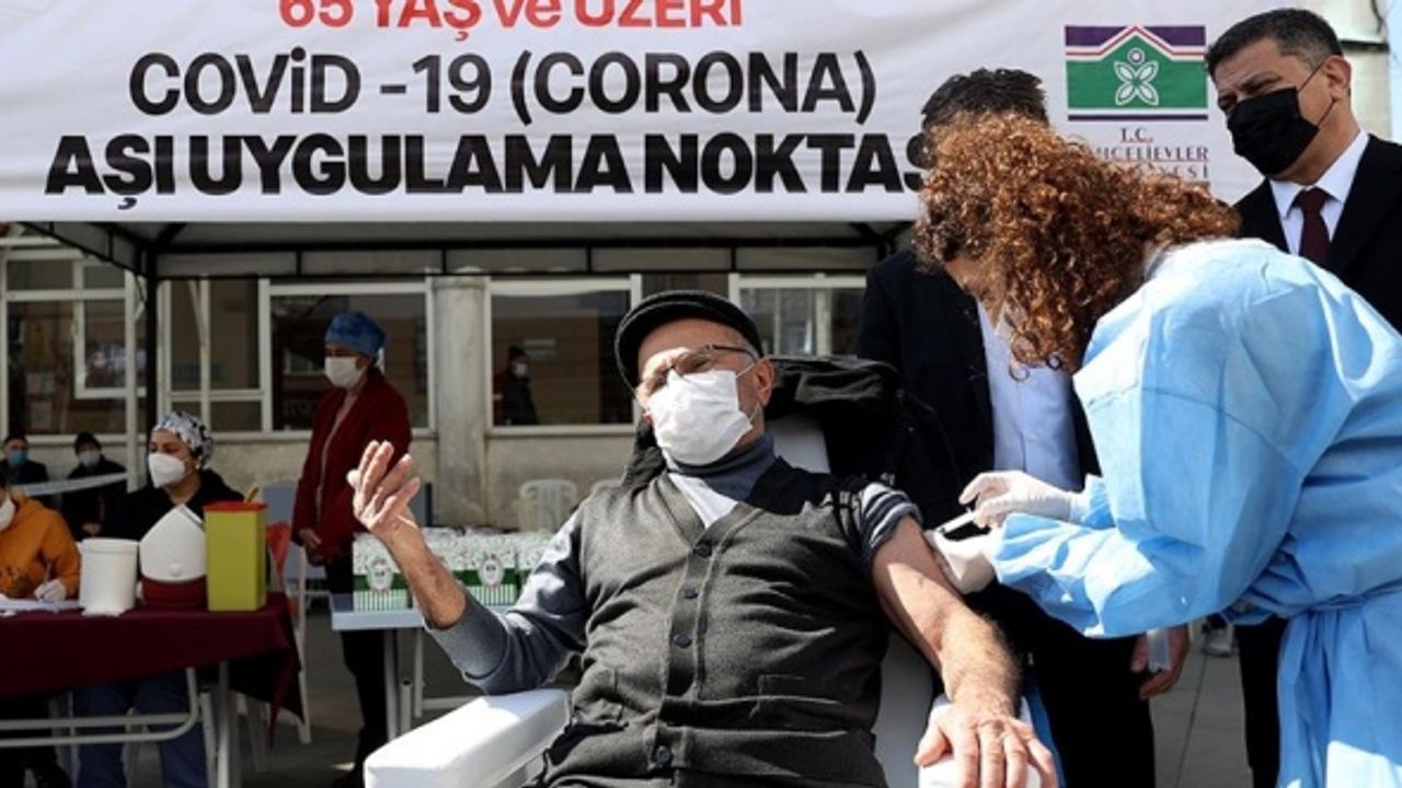 İstanbul'da 65 yaş üstünün aşılama oranı yüzde 91,2'ye çıktı