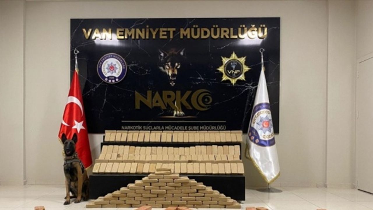 Van'da bir haftada 223 kilo 989 gram uyuşturucu ele geçirildi