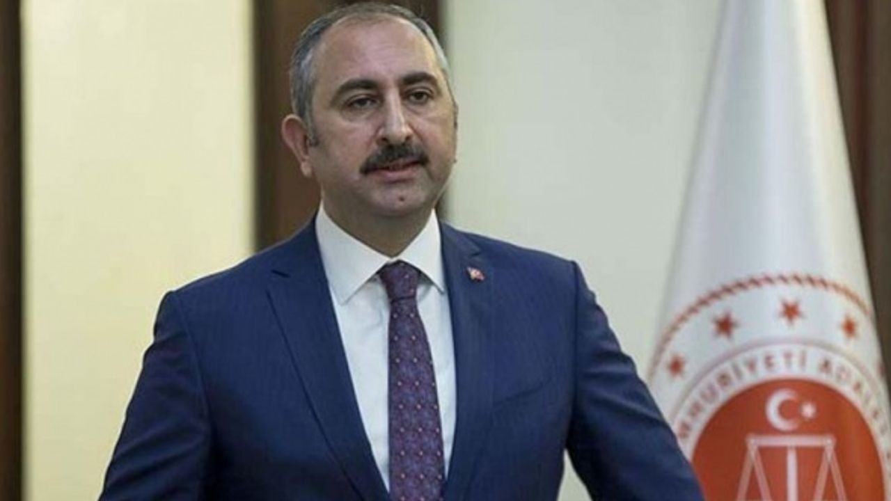 Adalet Bakanı Gül'den Bolu Belediyesi'ne: Kamu hizmetinden yararlanmada herkes eşit