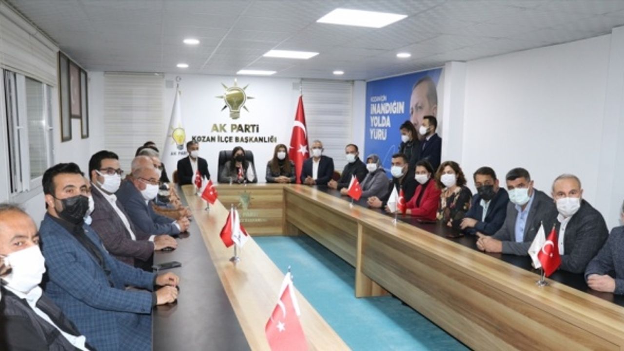 AK Parti'li Sarıeroğlu, İYİ Partili Türkkan'ın küfür ettiği şehit ailesini ziyaret etti: