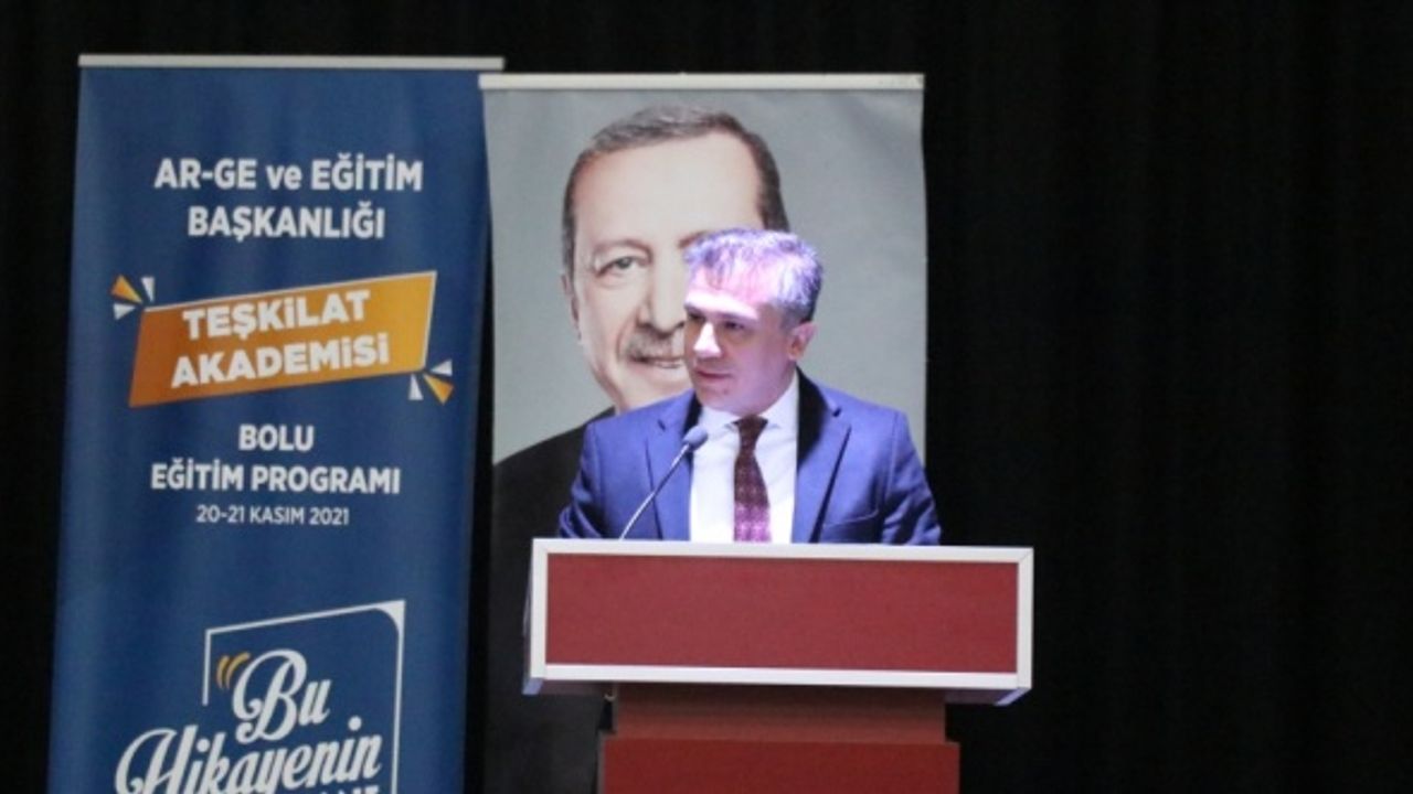 AK Parti'nin "Teşkilat Akademisi" eğitimi Bolu, Düzce ve Zonguldak'ta başladı