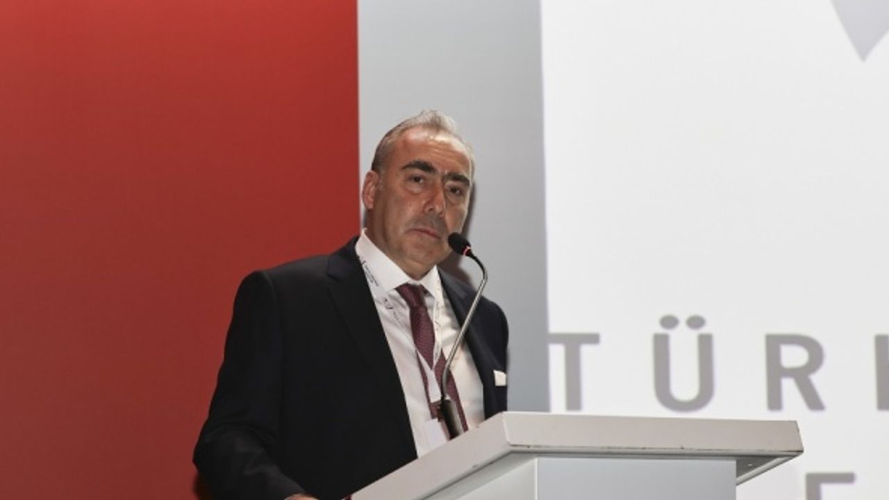Binicilik Federasyonu Başkanlığı'na Hasan Engin Tuncer seçildi