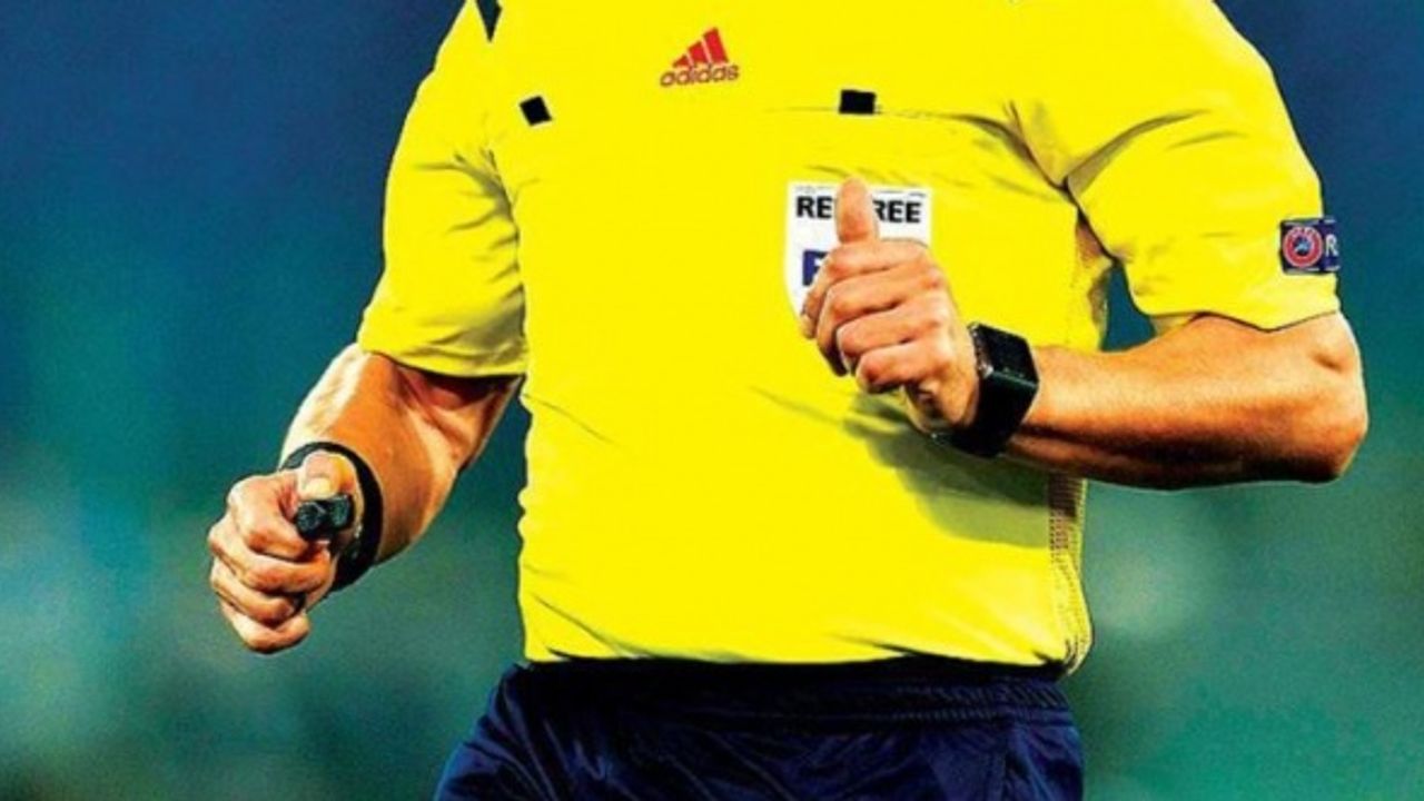 Fenerbahçe ve Galatasaray'ın UEFA Avrupa Ligi maçlarını yönetecek hakemler açıklandı