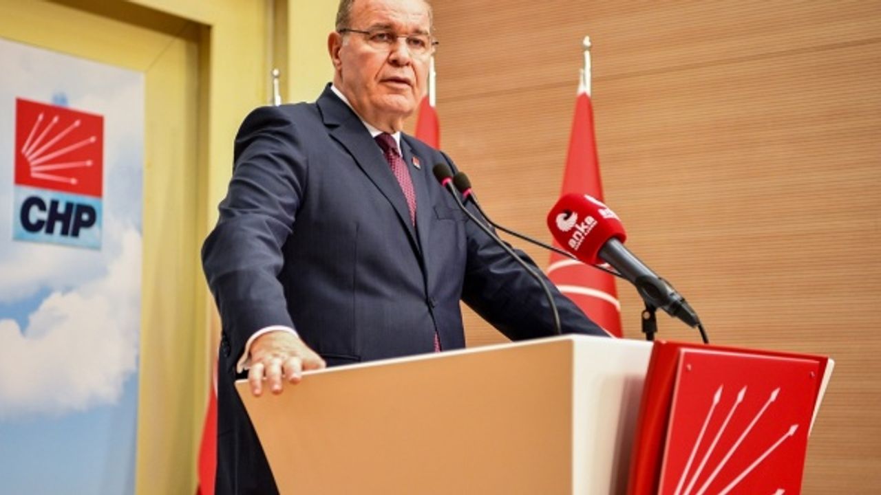 Öztrak: Biz, anayasal hakkımızı kullanarak 'hemen seçim, acil seçim' demek üzere meydanlara iniyoruz