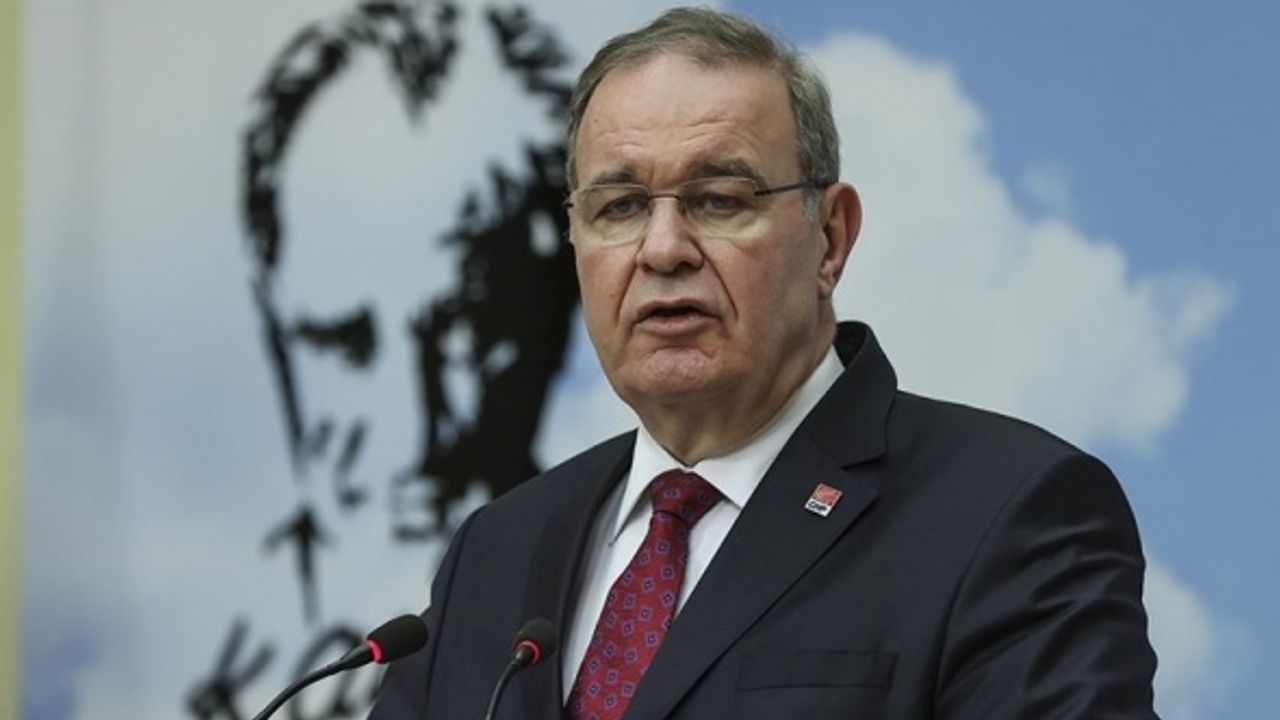 CHP Sözcüsü Öztrak'tan Erdoğan'a: Milletvekilleri her yere girer ve millet adına hesap sorar, gerekirse gelir sarayda sana da hesap sorar