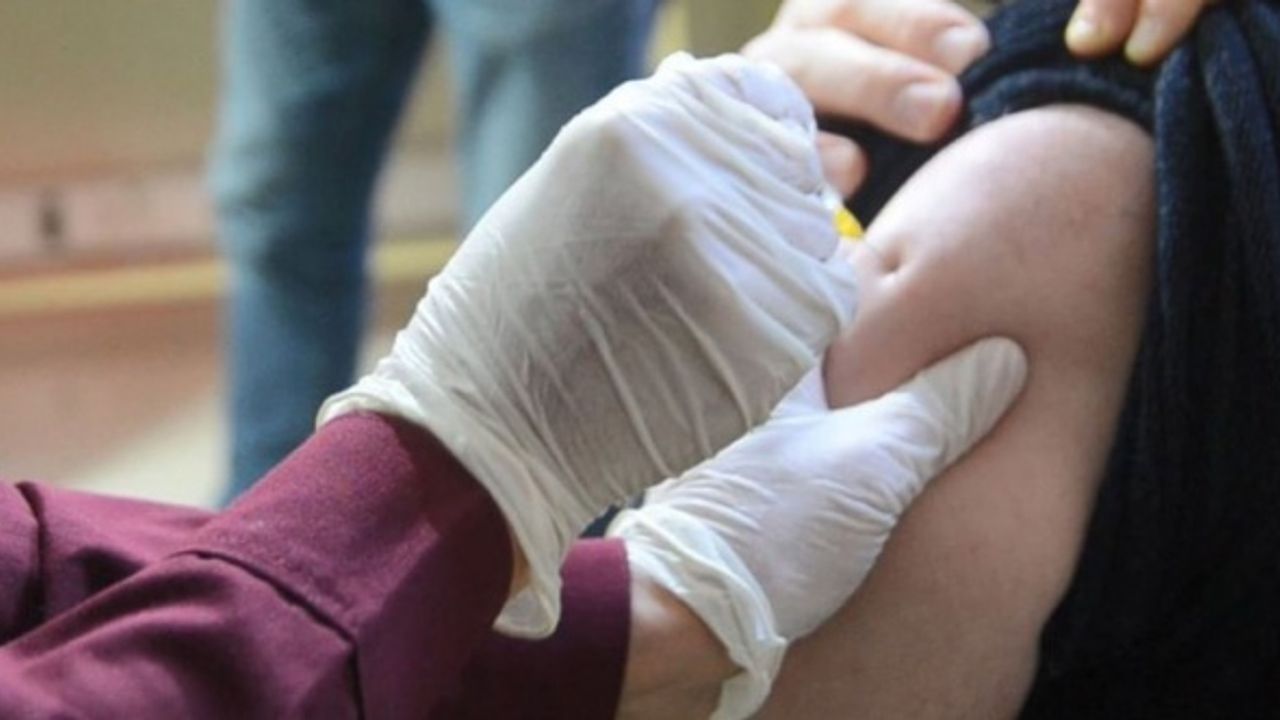 Kocaeli'deki sağlık merkezlerinde aşı yoğunluğu yaşanıyor