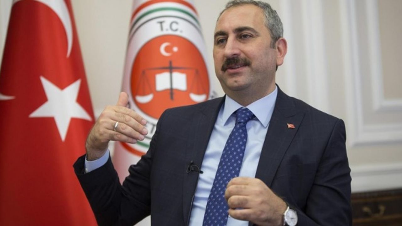 Adalet Bakanı Gül'den Sedef Kabaş tepkisi: Bu hadsiz ve hukuksuz ifadeler, milletin vicdanında ve adalet önünde hak ettiği karşılığı bulacak