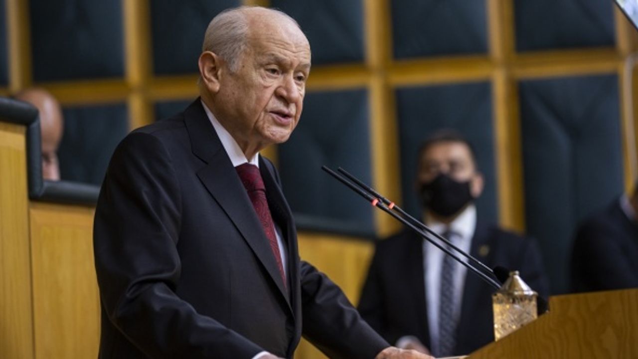 Bahçeli: Bizim derdimiz ve sorun ettiğimiz konu tarikat ve cemaatlerden ziyade yüce dinimize yönelik suçlamalardaki sinsiliktir