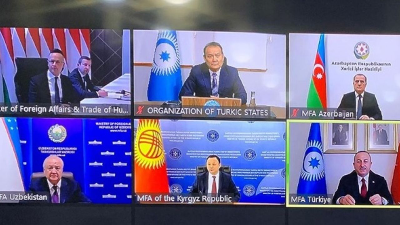 Çavuşoğlu'ndan Kazakistan açıklaması: Durumun kontrol altına alınmasından memnuniyet duyuyoruz