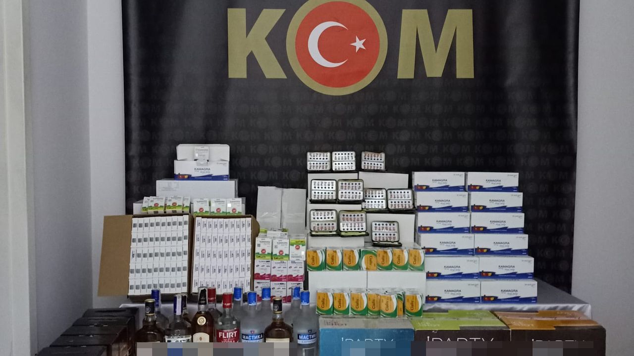 Edirne'de 224 şişe kaçak içki ele geçirildi