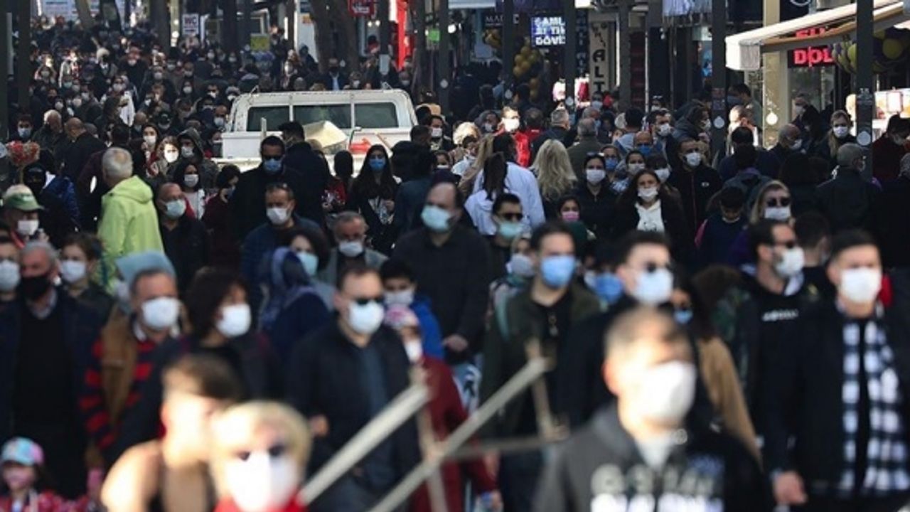 İllere göre haftalık vaka sayısı açıklandı: Kocaeli'de vaka sayıları artmaya devam ediyor!