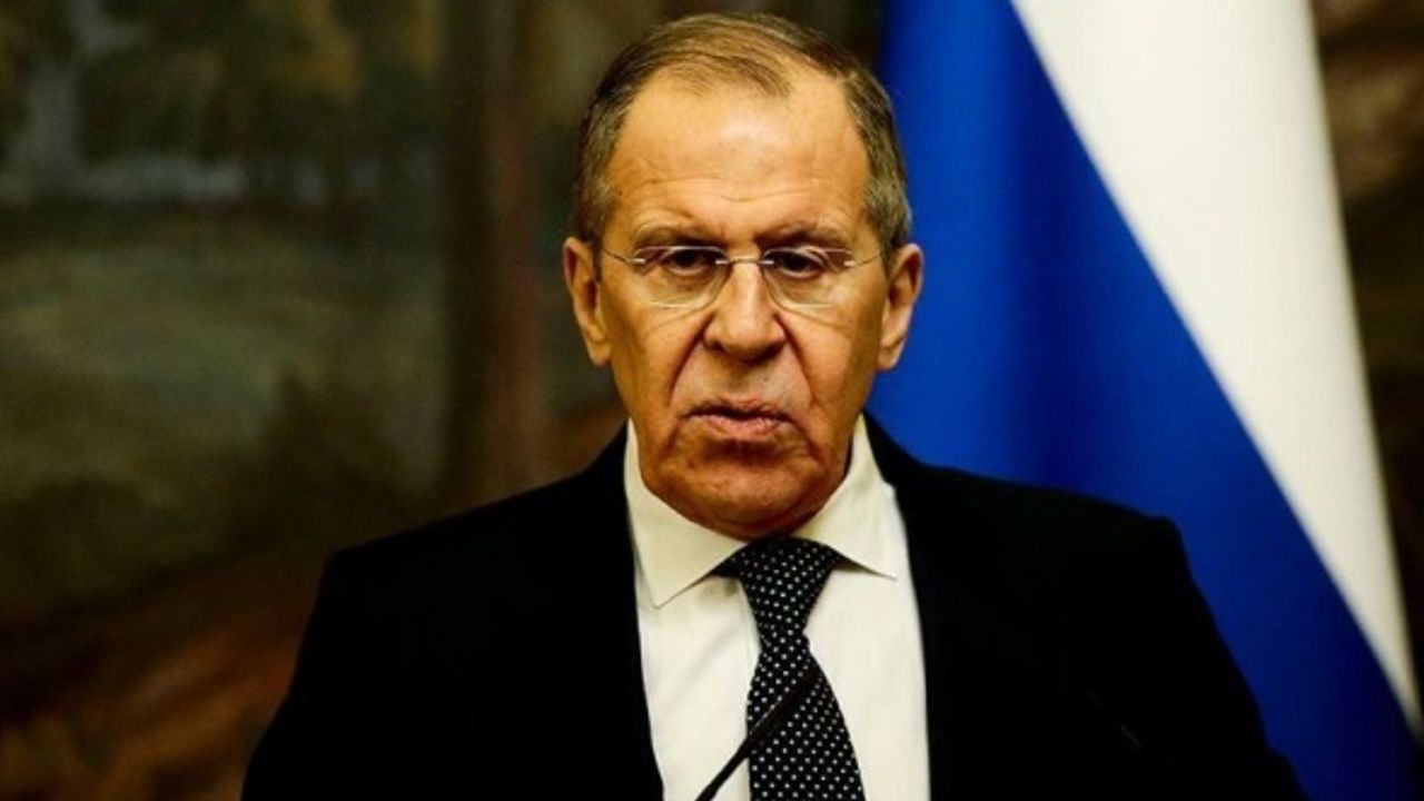 Lavrov: (Ukrayna'yla savaş ihtimali) Eğer bu Rusya'ya bağlı ise savaş olmayacak