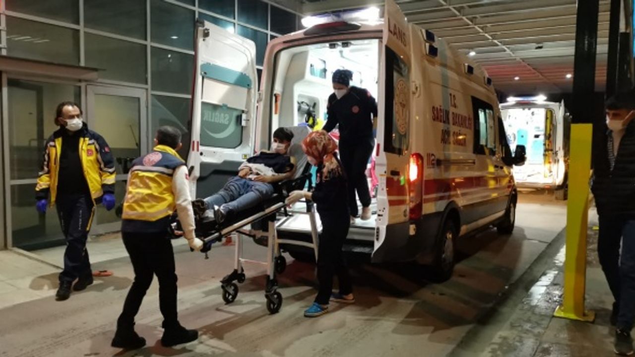 Gebze'de bir kişi bıçakla yaralandı