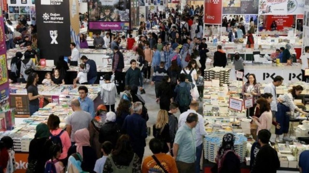 Kocaeli halkı yılda iki defa Kitap Fuarı istiyor