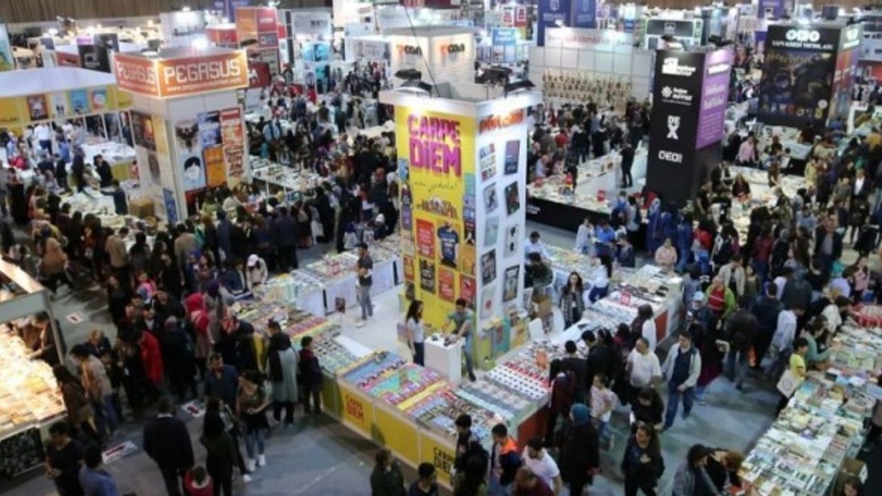 Kocaeli Kitap Fuarı öncesi özel açılış gecesi