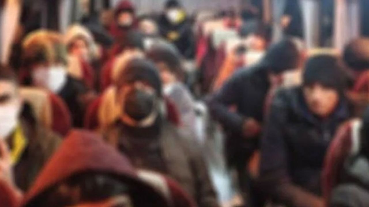 Kocaeli’de 62 yabancı göçmen sınır dışı edildi!