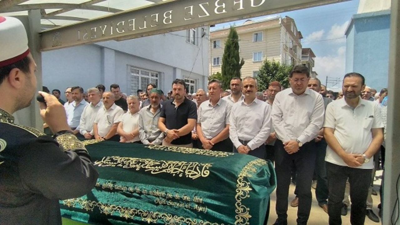 Gebze’nin sevilen İsmi Hakkı Gümüş’ten acı haber