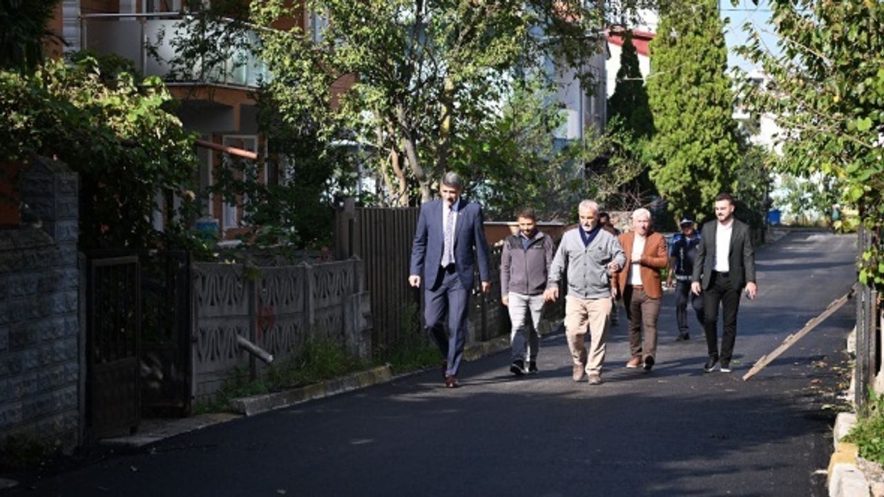 Kartepe'de tonlarca asfaltın serildiği 13 sokak kışa hazır