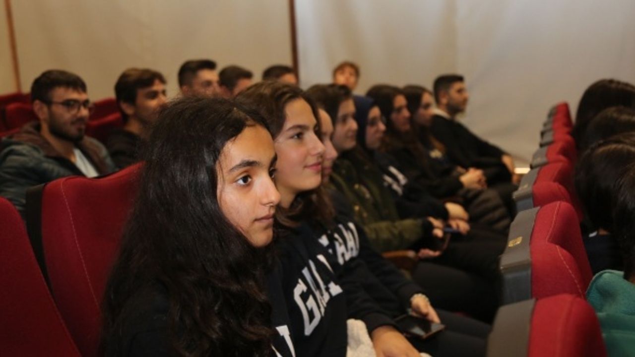 Bu eğitimle gençler kariyer planlarının temelini attı