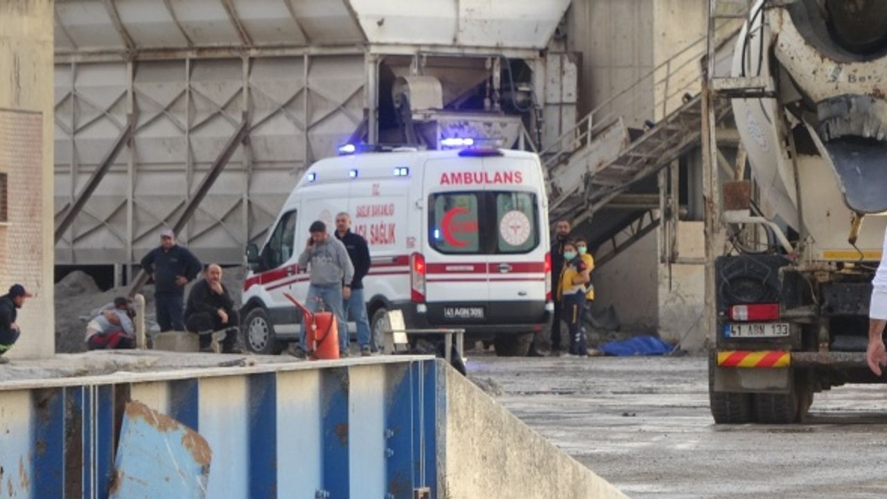 Çalıştığı makineye sıkışan işçi hayatını kaybetti