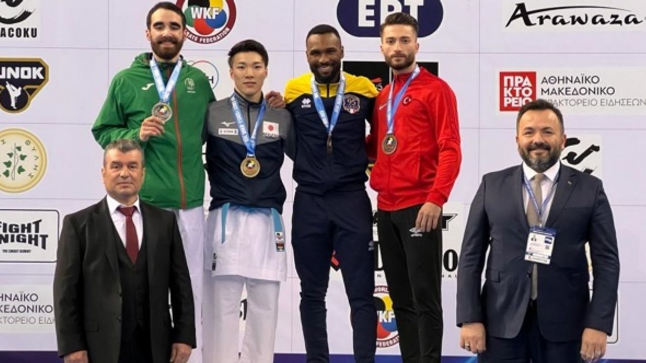 Karate Seri A’da Kağıtspor rüzgarı
