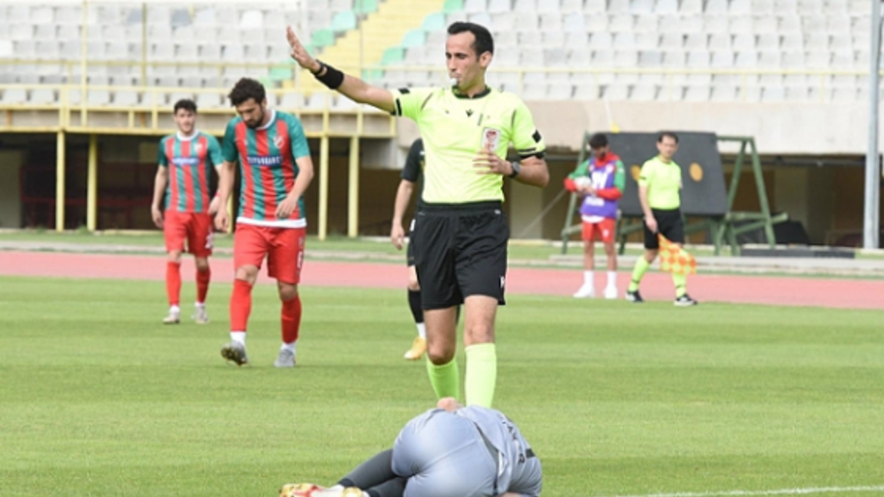 Gebzespor-Kocaelispor maçını Ömer Kocabey yönetecek