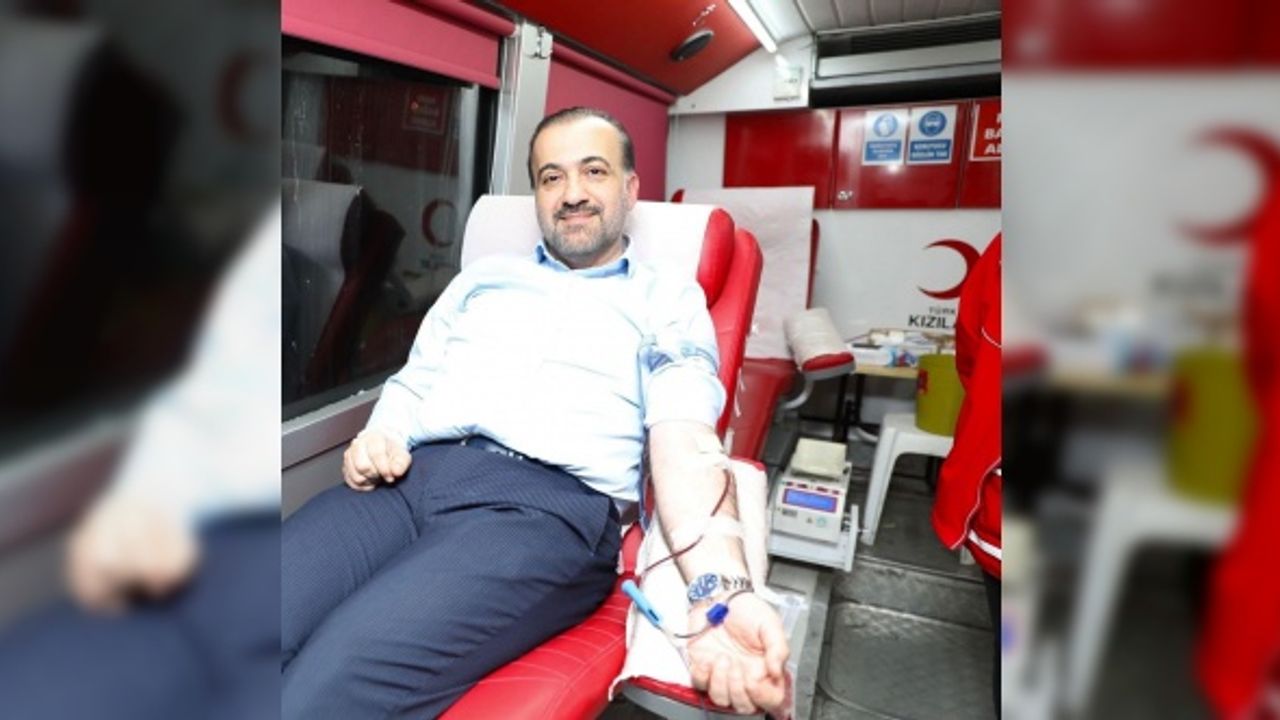 Başkan Talus kan bağışında bulundu: "Hayat kurtarmak senin kanında var"