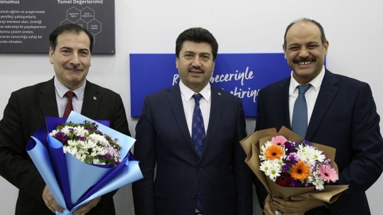 Hendek MYO’nun yeni müdürü göreve başladı
