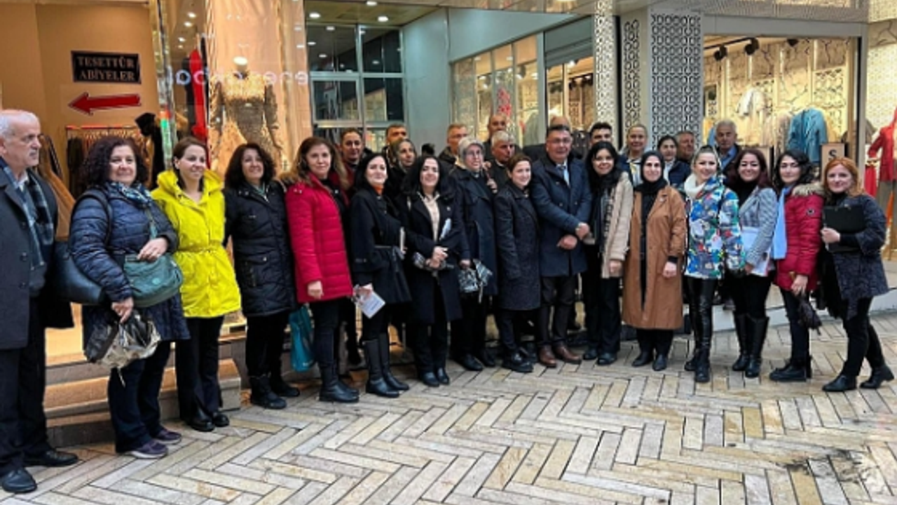 İYİ Parti'ye Fethiye Caddesi'nde ilgi var