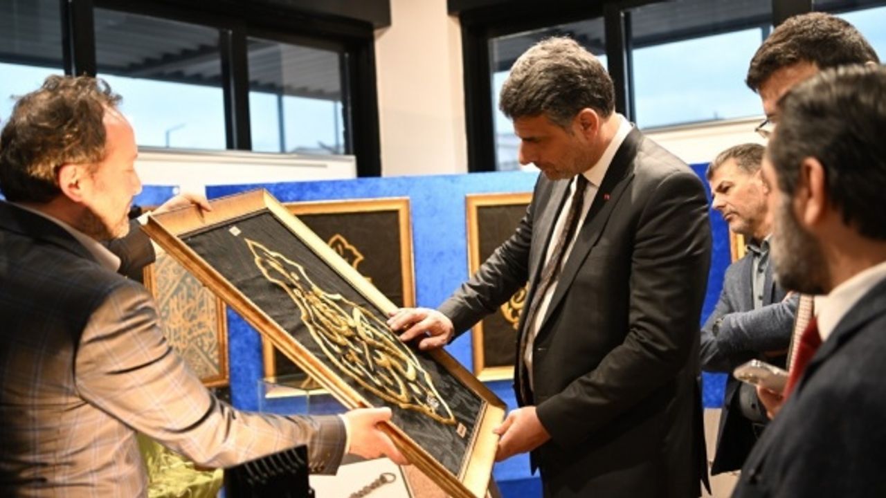 Kartepe'de kutsal emanetler sergisi ilgi görüyor