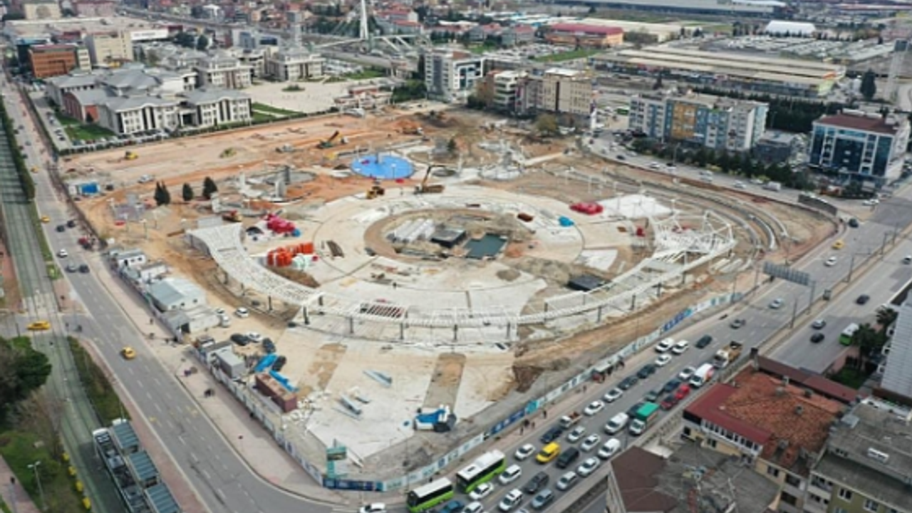 Kocaeli'nin yeni yaşam merkezinde çalışmalar sürüyor