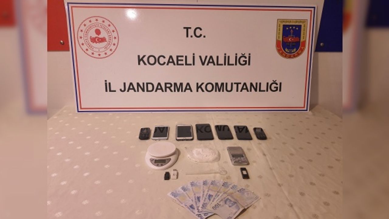 Uyuşturucu operasyonunda 150 gram metamfetamin ele geçirildi