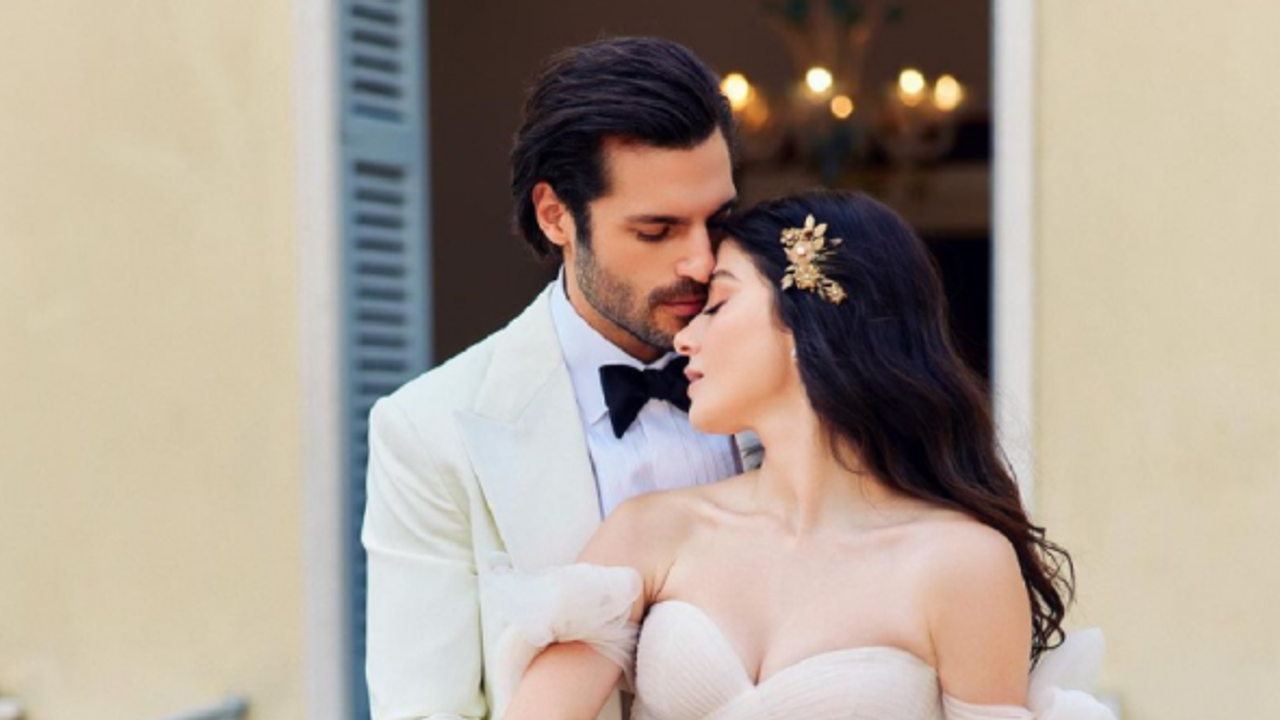 Özge Gürel eşi Serkan, ikizi Erkan ve kayınpederinin yaş gününü kutladı