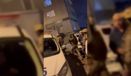 Satırlı koca dehşeti: Eşini ve çocuklarını rehin aldı