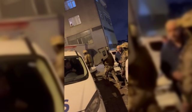 Satırlı koca dehşeti: Eşini ve çocuklarını rehin aldı