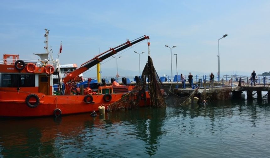 Hurdalık değil, İzmit Körfezi'nin dibi
